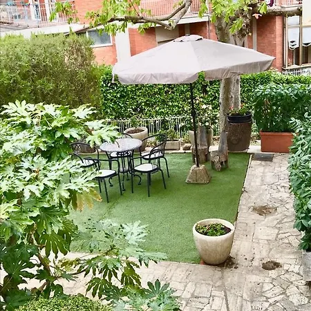 Enzo Lettings Hotel 3*