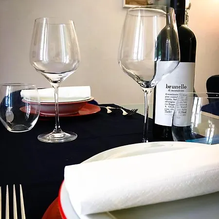 Hotel Enzo Lettings 3*